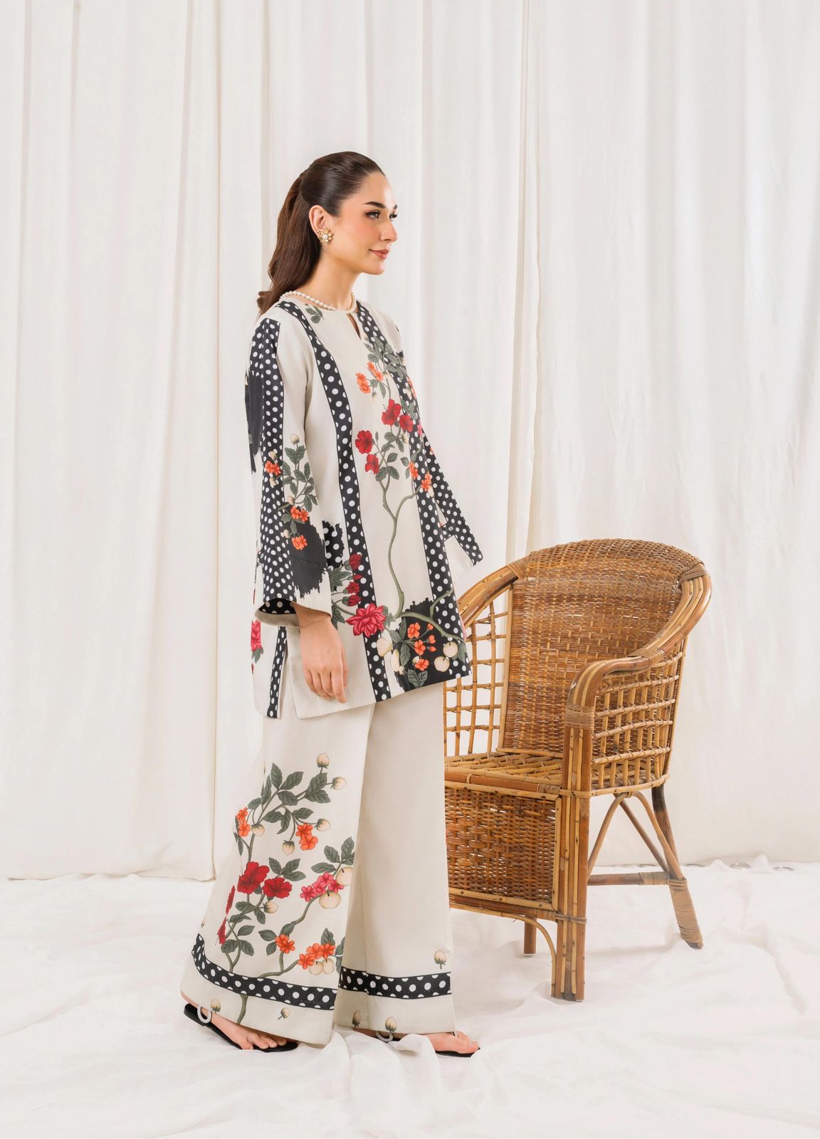 Floral Printed Two-Piece Lawn Suit – White & Black